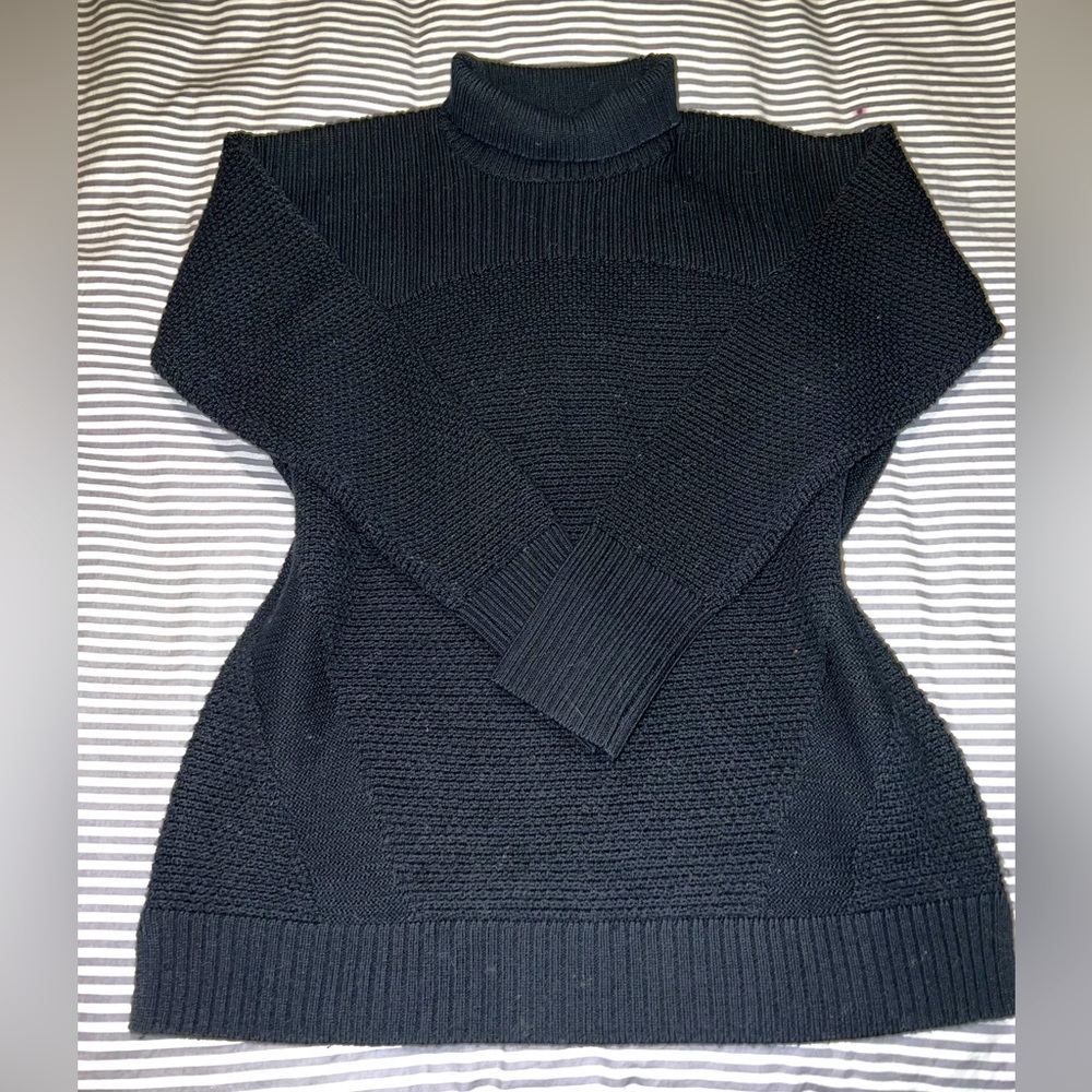 Lululemon Turtleneck Sweater